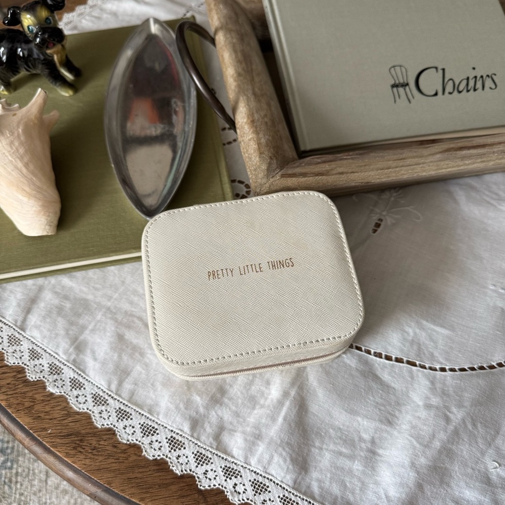 lauren conrad travel jewelry holder
